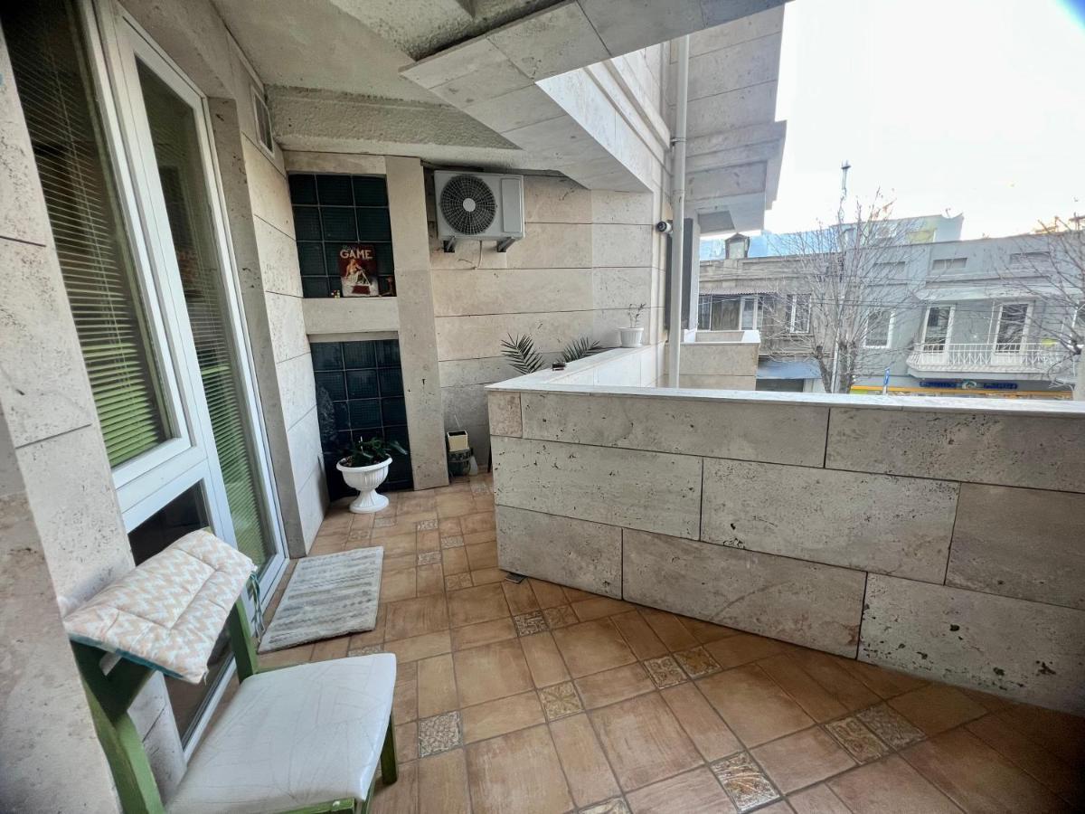 T2&T3 Apartments Levanto Tbiliszi Kültér fotó
