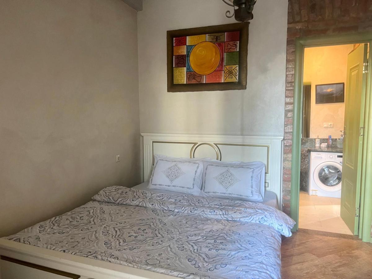 T2&T3 Apartments Levanto Tbiliszi Kültér fotó