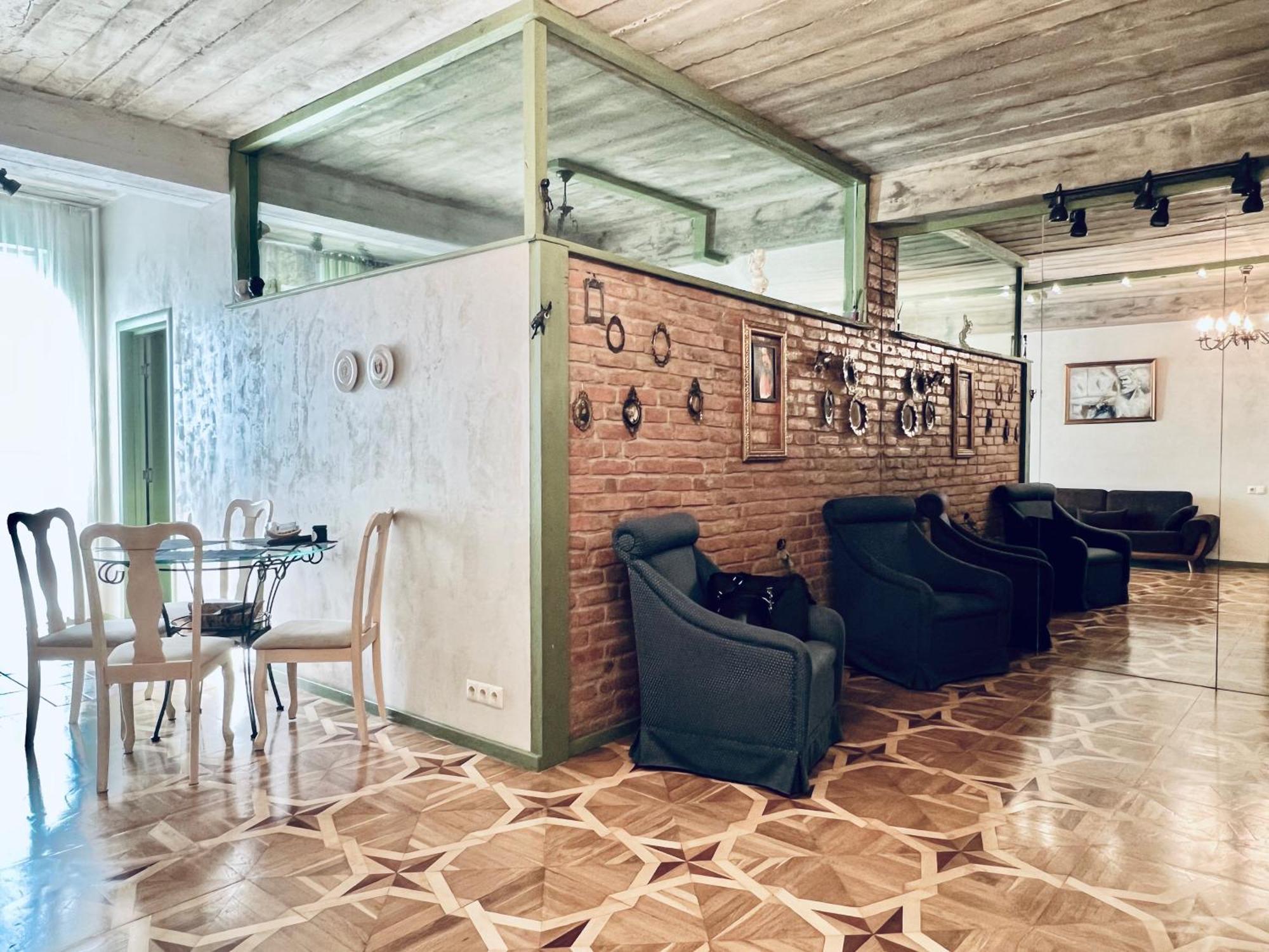 T2&T3 Apartments Levanto Tbiliszi Kültér fotó