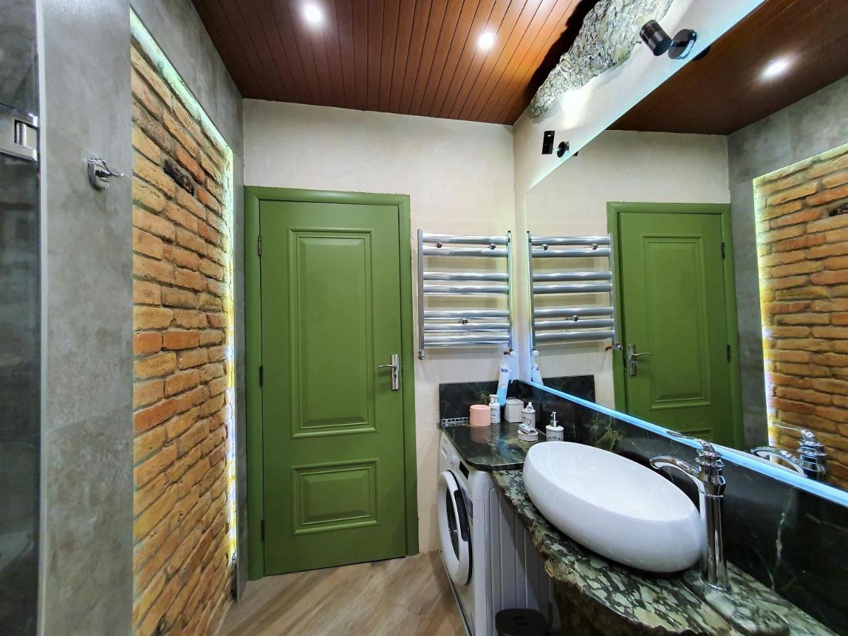 T2&T3 Apartments Levanto Tbiliszi Kültér fotó